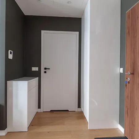 Wola Tower - 2-room And Free Parking * Warsaw