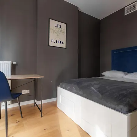 Apartament Wola Tower - 2-room And Free Parking